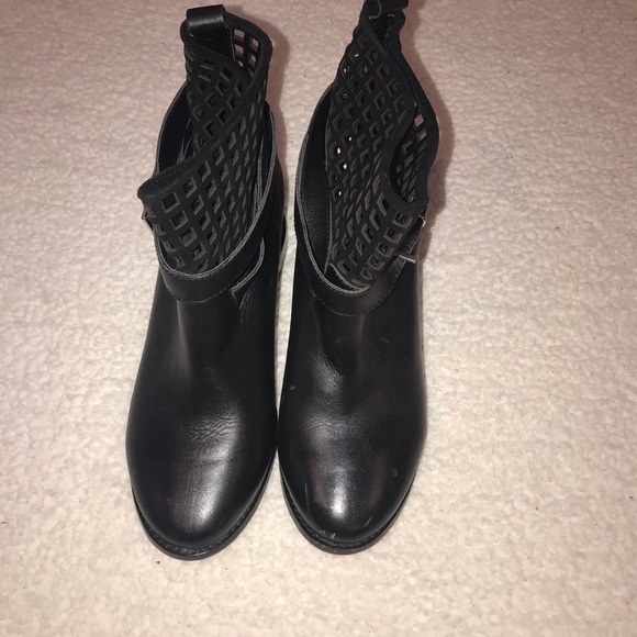 Size 11 Victoria Secret  Black leather boots - Picture 1 of 5